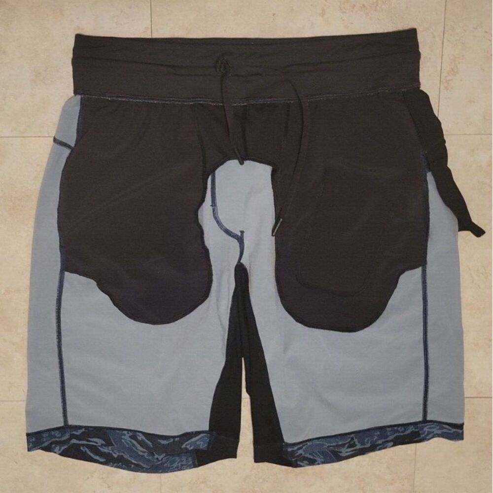 Lululemon T.H.E Short Linerless 9" Performance Shorts Small Blue Mens M7Y50S - Picture 3 of 8